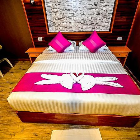 Lenoi Buri Hostel Phatthalung Εξωτερικό φωτογραφία
