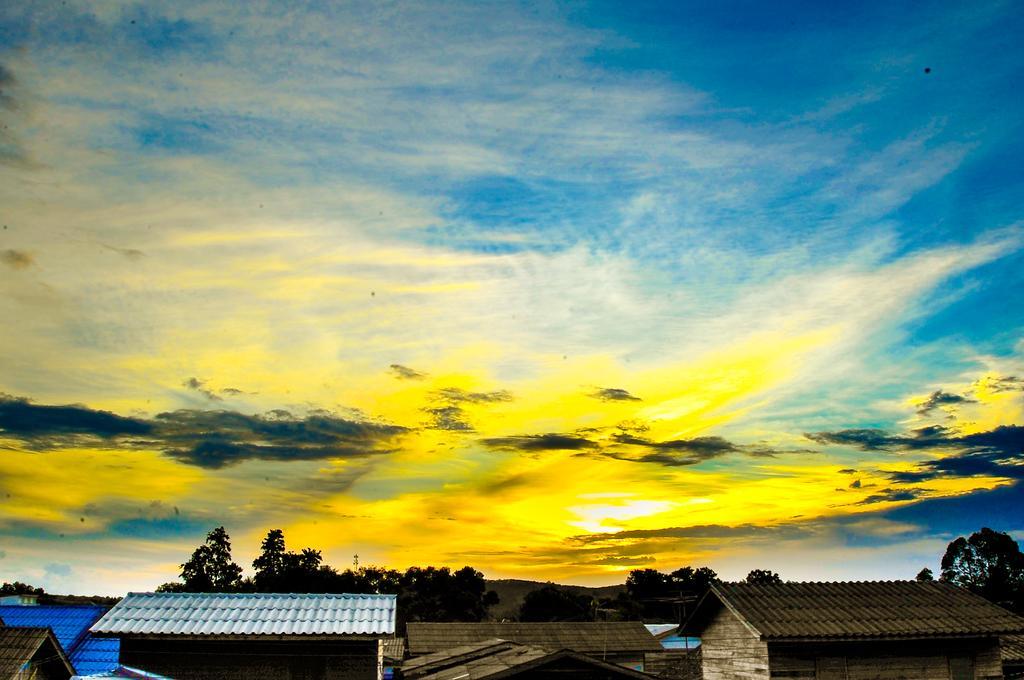 Lenoi Buri Hostel Phatthalung Εξωτερικό φωτογραφία