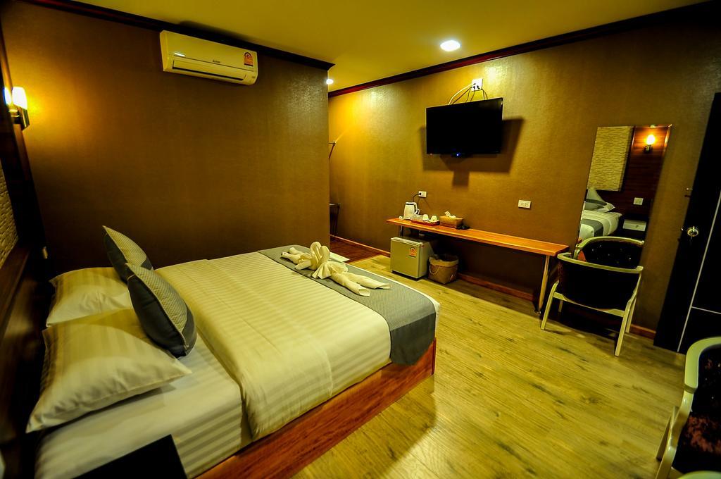 Lenoi Buri Hostel Phatthalung Εξωτερικό φωτογραφία